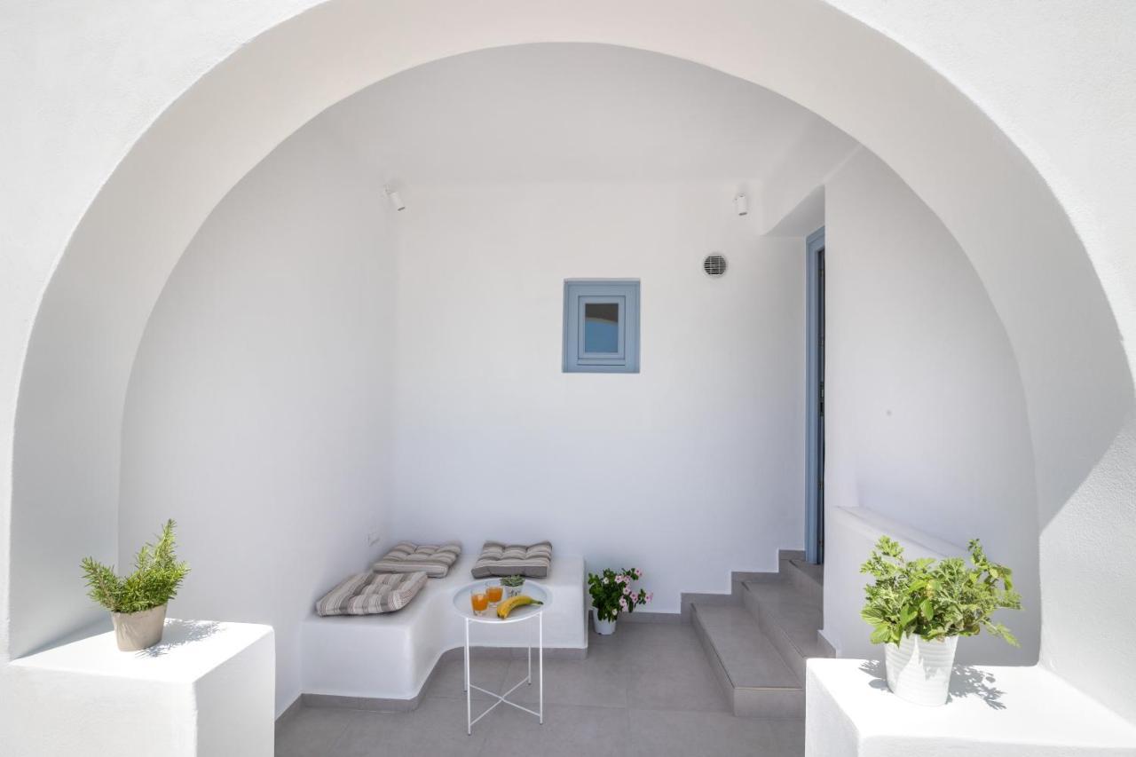 Andreas Hospitality Daire Fira  Dış mekan fotoğraf