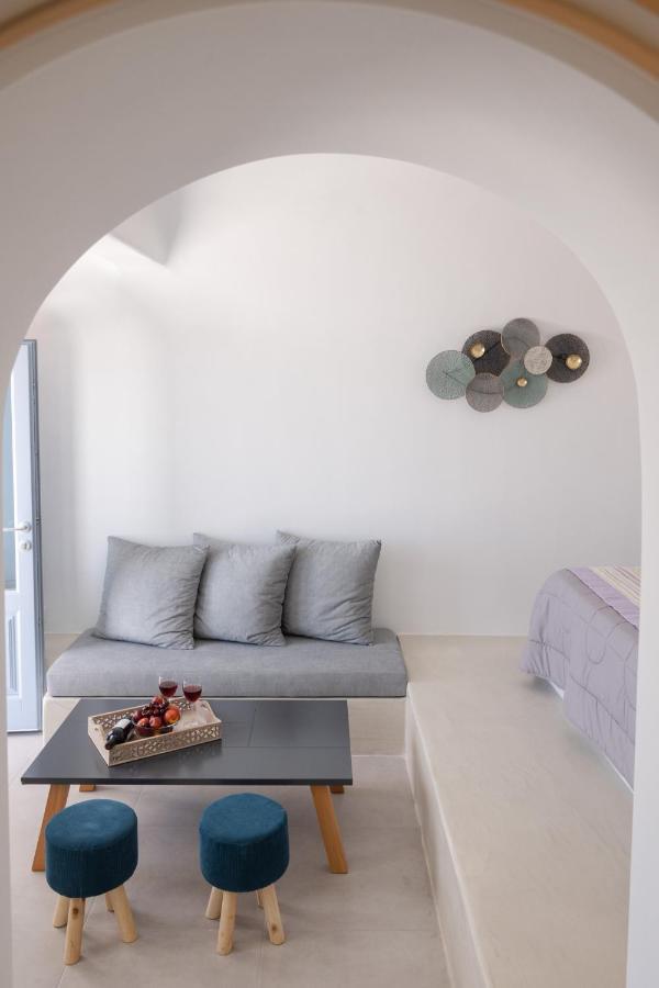 Andreas Hospitality Daire Fira  Dış mekan fotoğraf