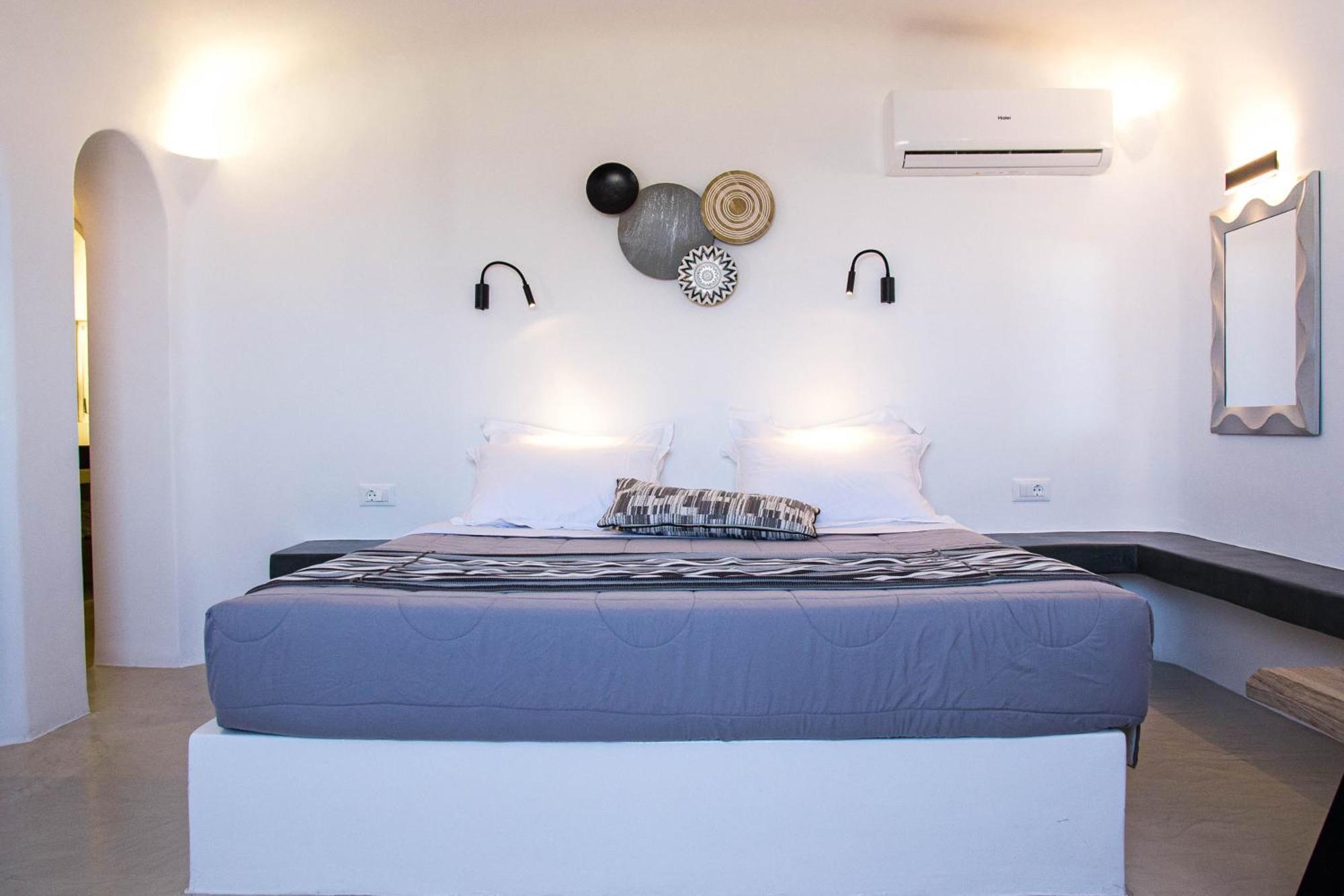 Andreas Hospitality Daire Fira  Dış mekan fotoğraf
